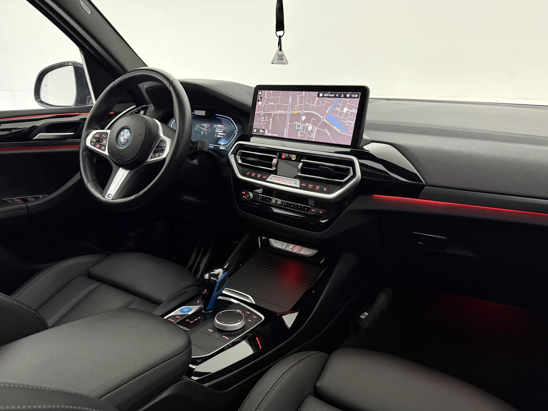 Hoofdafbeelding BMW iX3