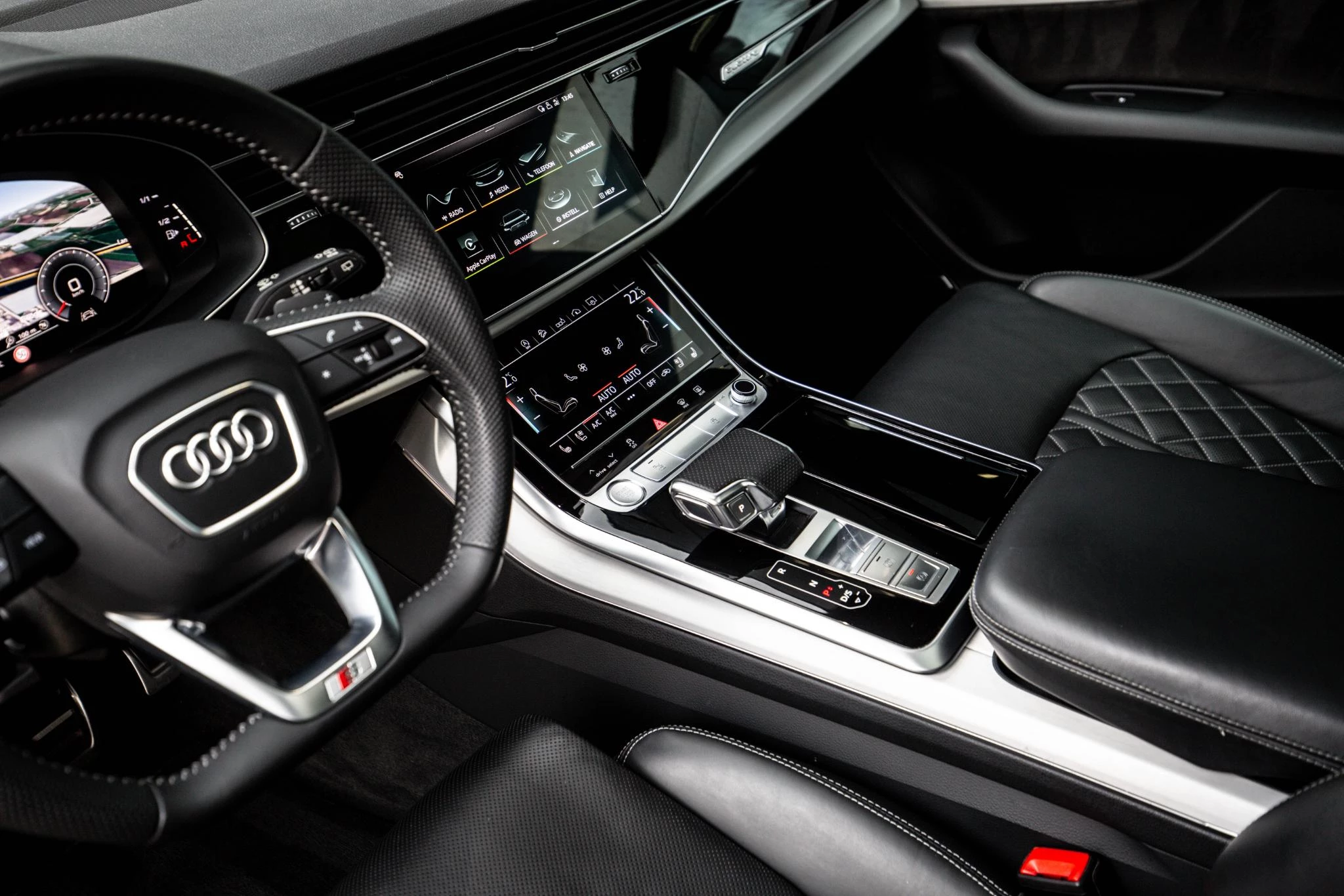 Hoofdafbeelding Audi Q8