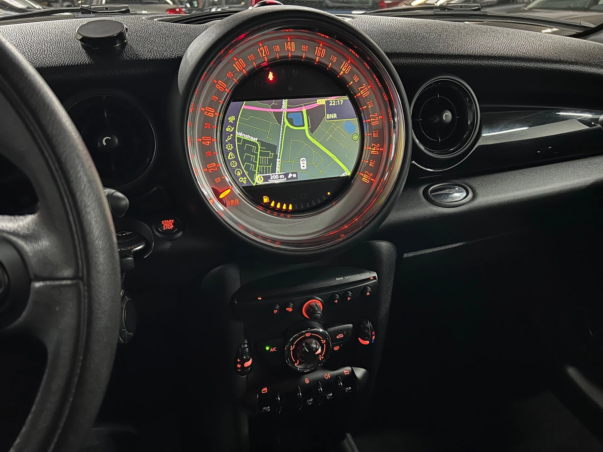 Hoofdafbeelding MINI One