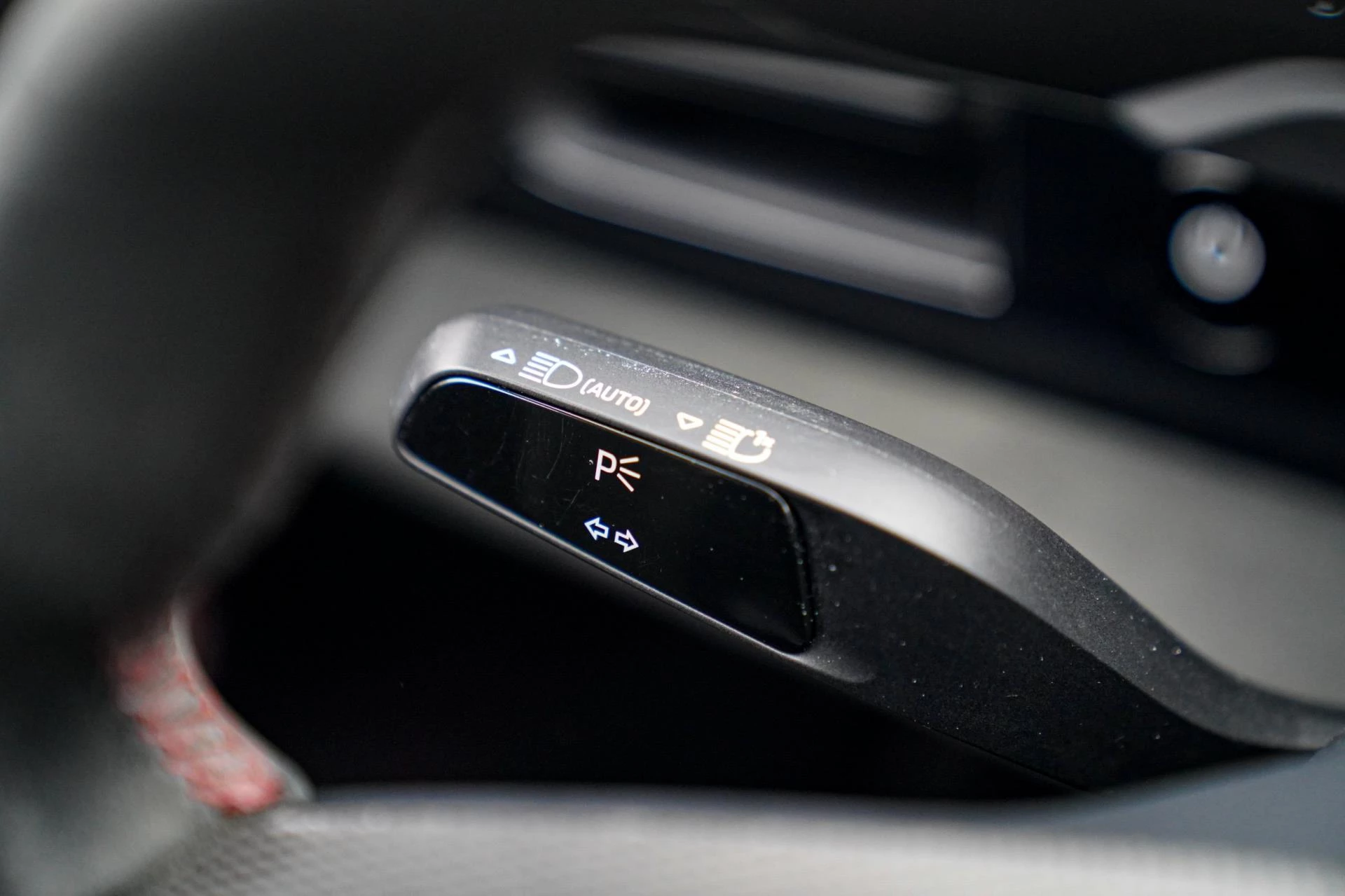 Hoofdafbeelding Porsche Taycan