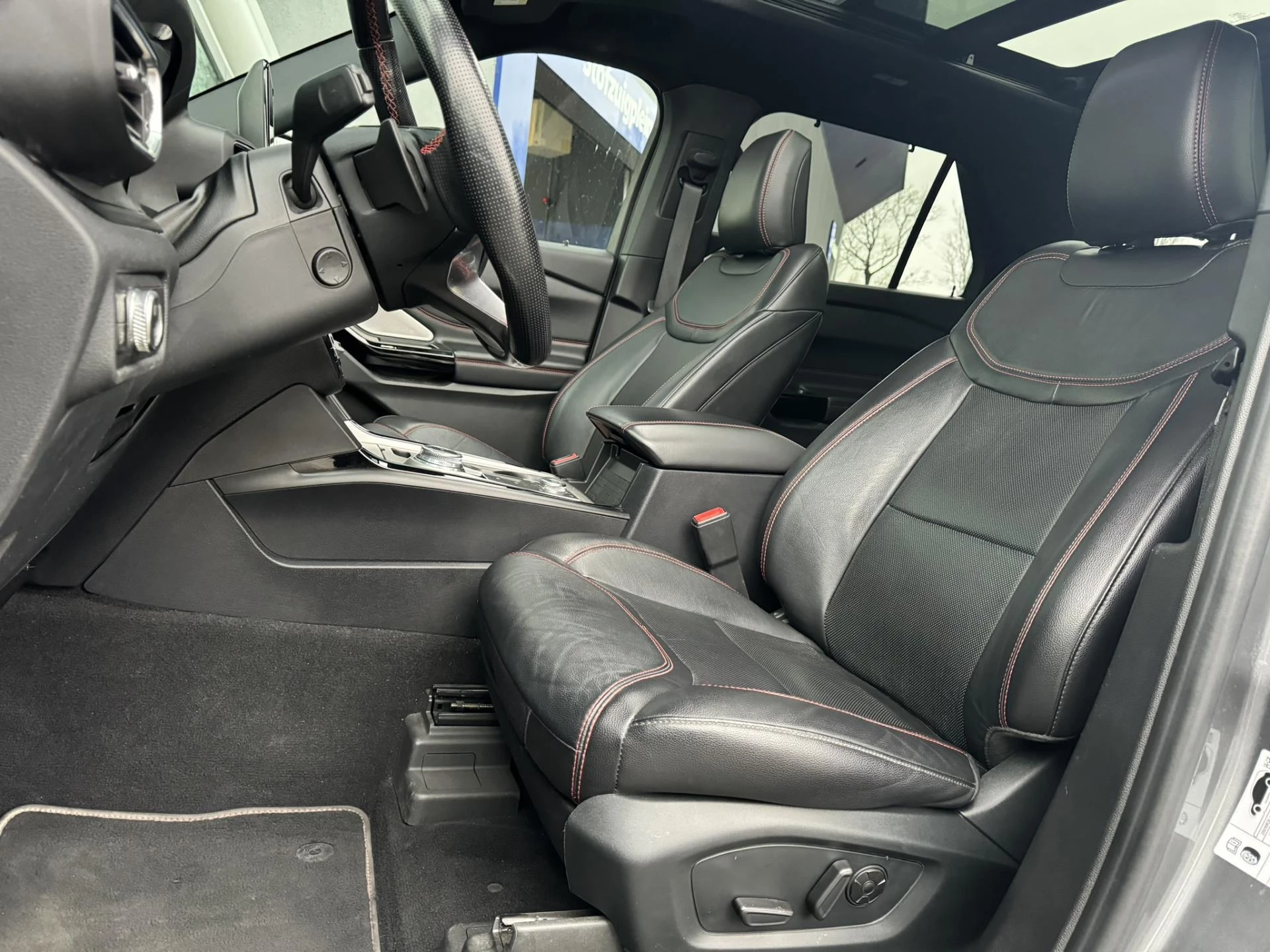 Hoofdafbeelding Ford Explorer