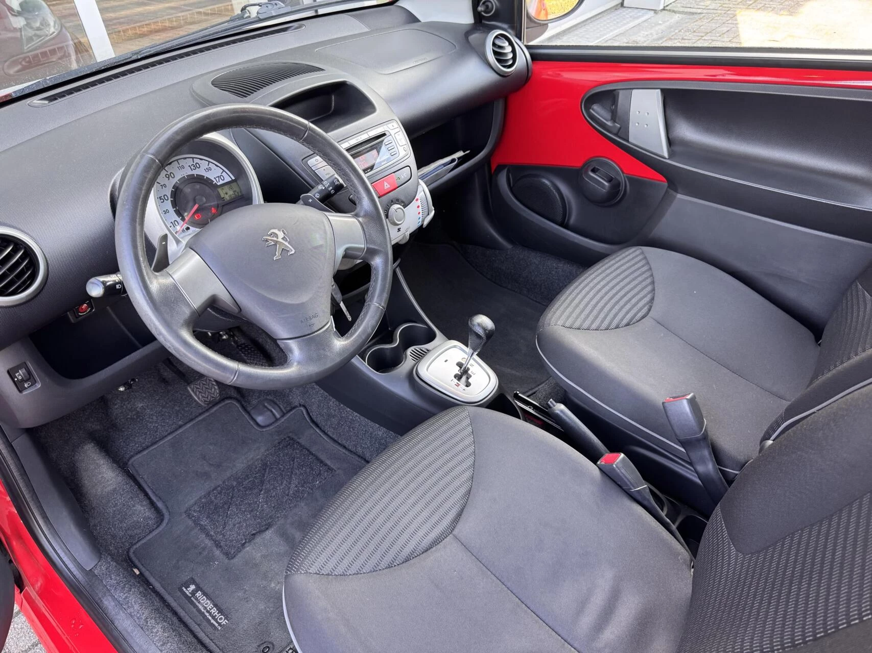 Hoofdafbeelding Peugeot 107