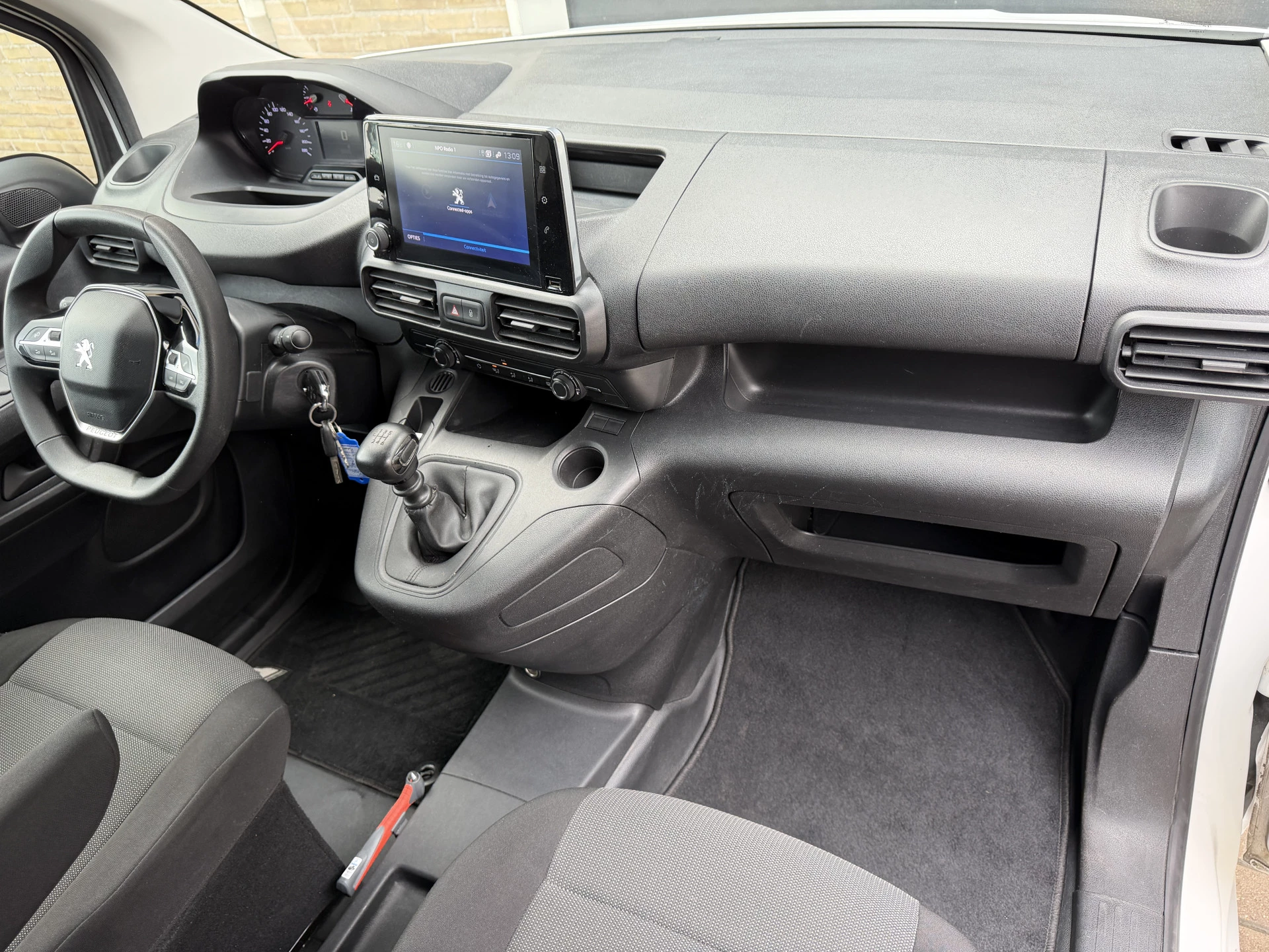Hoofdafbeelding Peugeot Partner