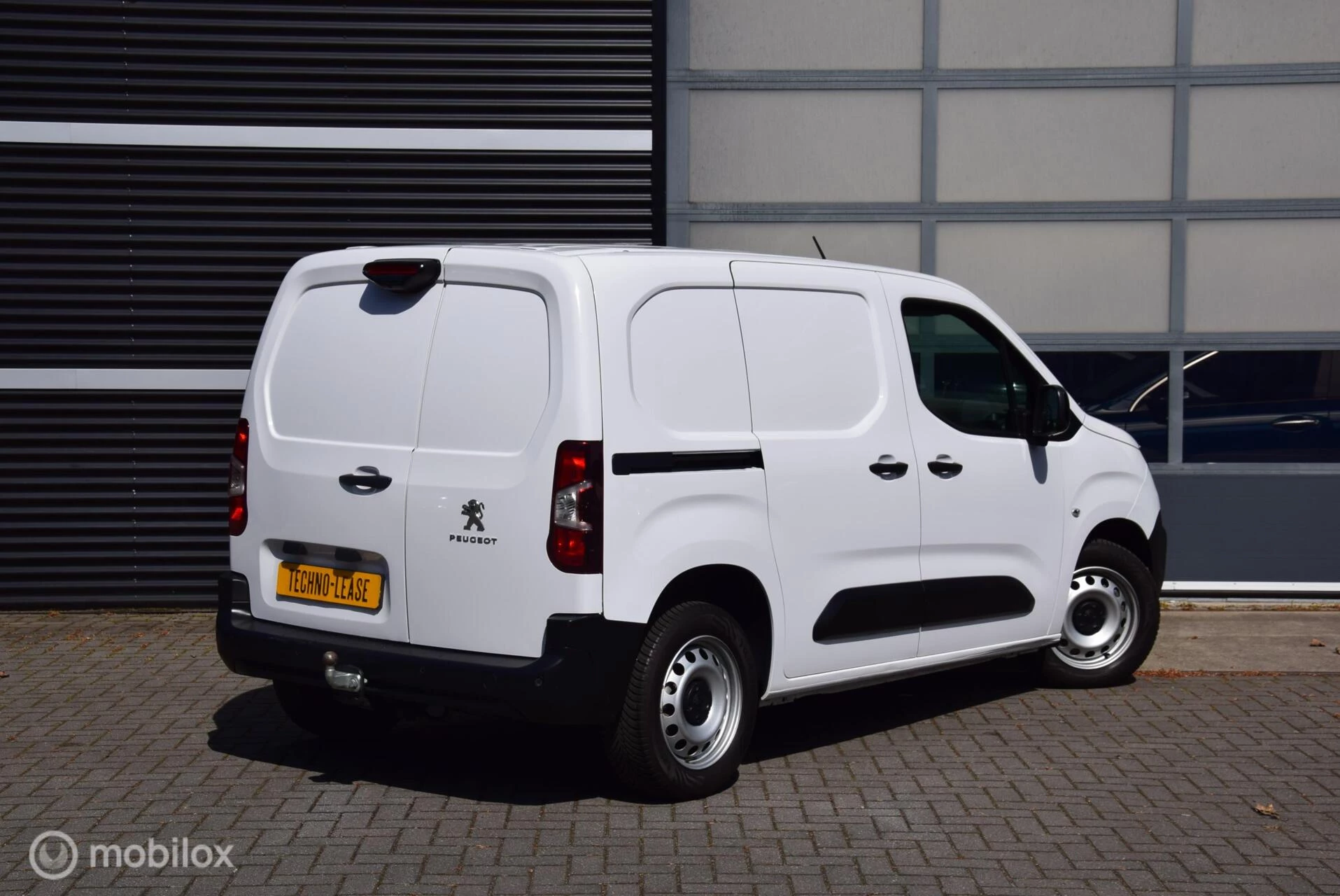 Hoofdafbeelding Peugeot Partner