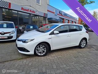 TOYOTA AURIS 1.8 HYBRID DYNAMIC GO / Climate /