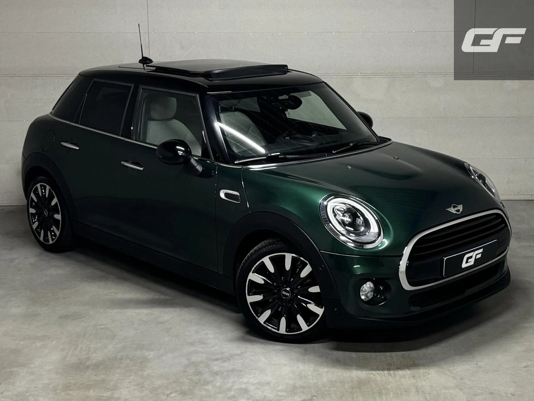 Hoofdafbeelding MINI Cooper