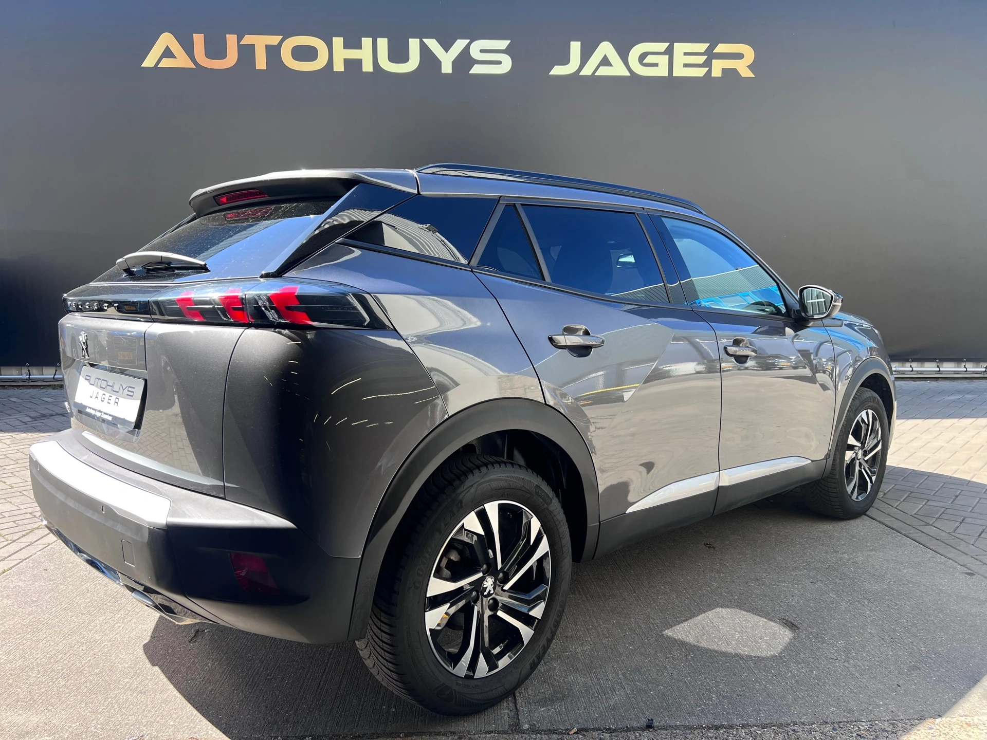 Hoofdafbeelding Peugeot 2008