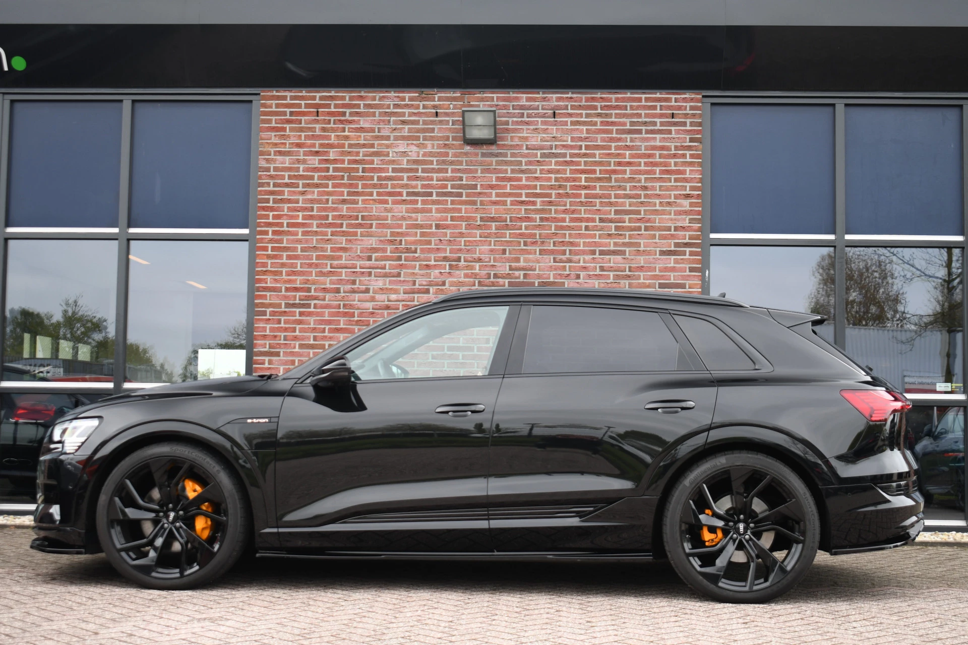 Hoofdafbeelding Audi e-tron