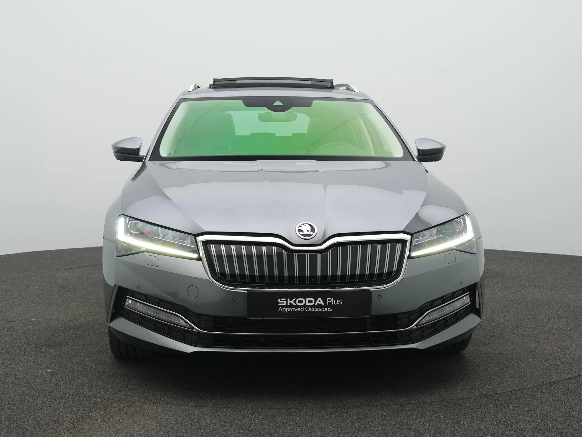 Hoofdafbeelding Škoda Superb