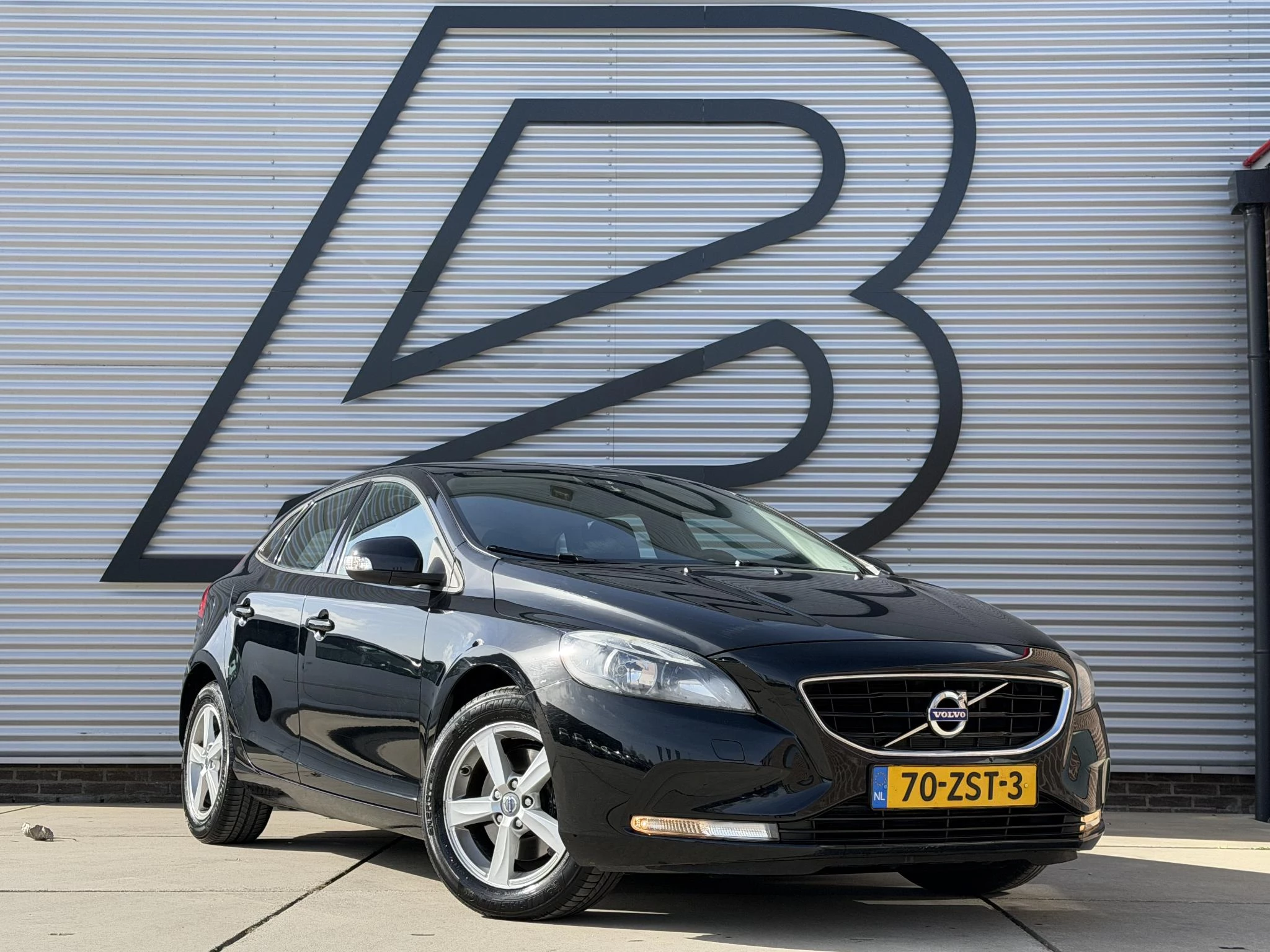 Hoofdafbeelding Volvo V40