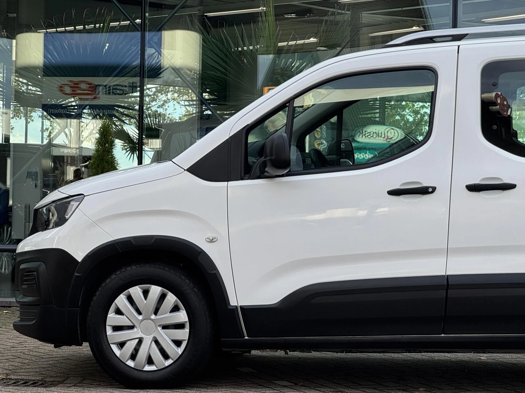 Hoofdafbeelding Peugeot Rifter