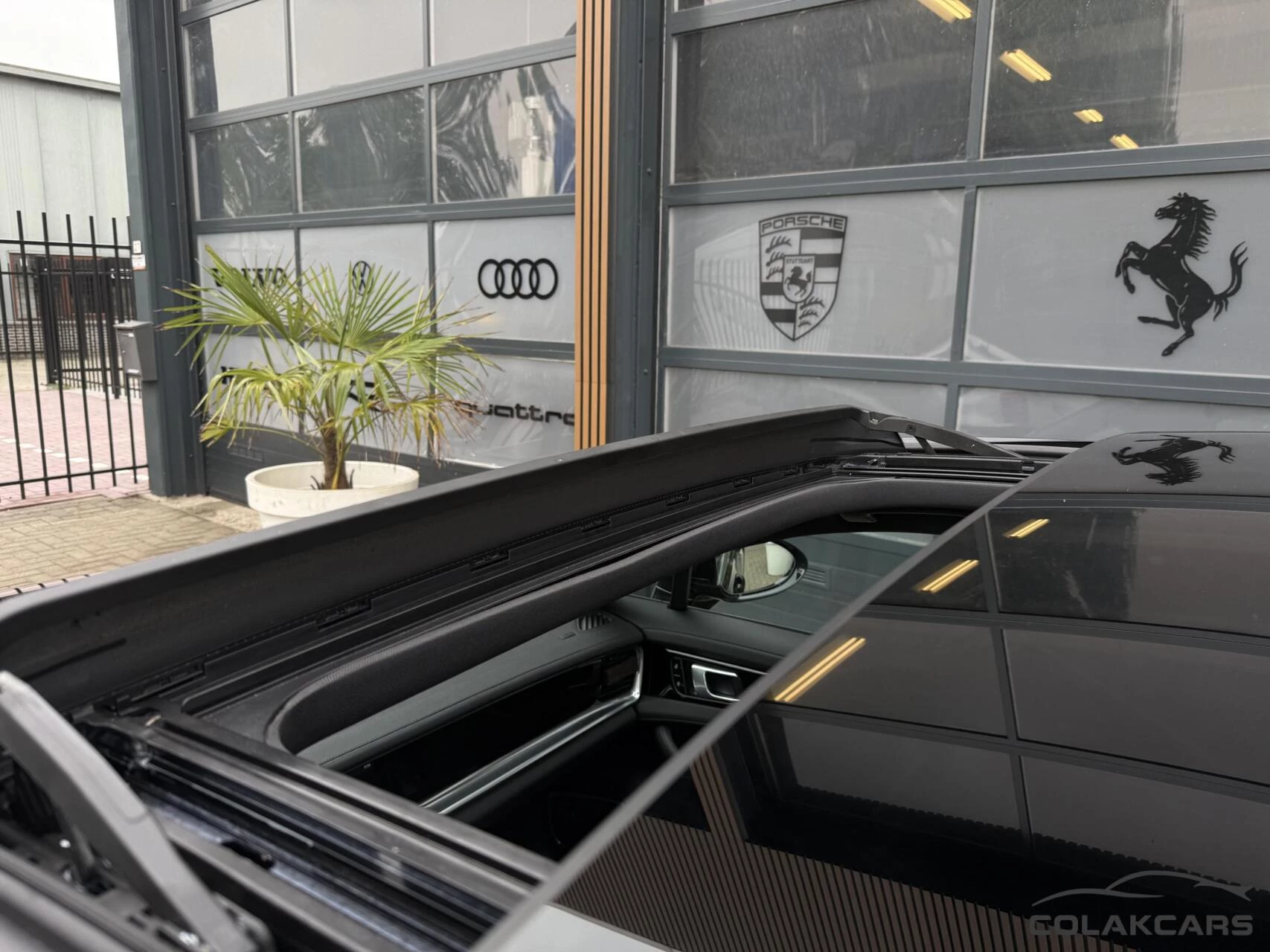 Hoofdafbeelding Porsche Panamera
