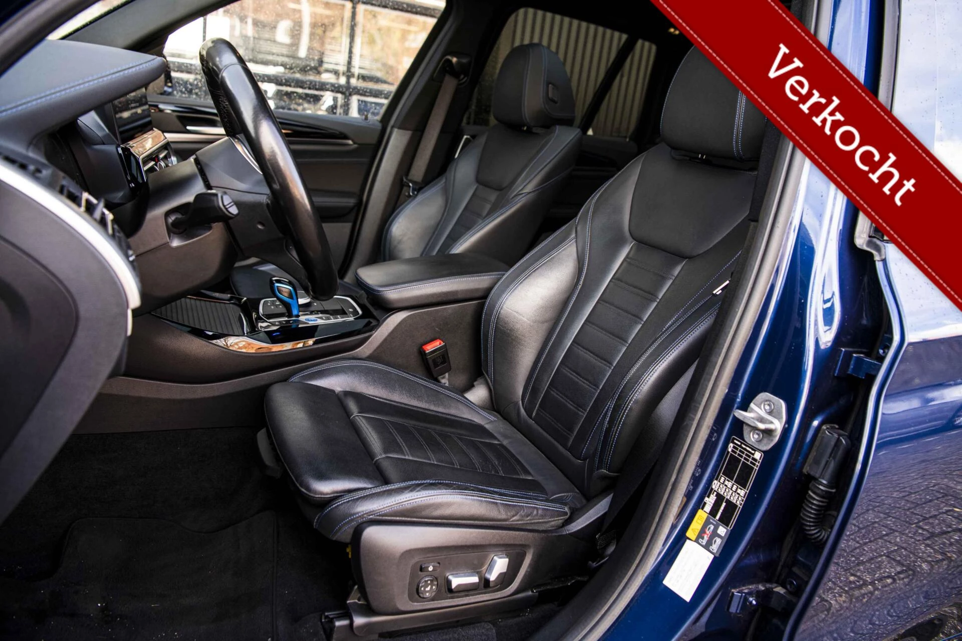 Hoofdafbeelding BMW iX3