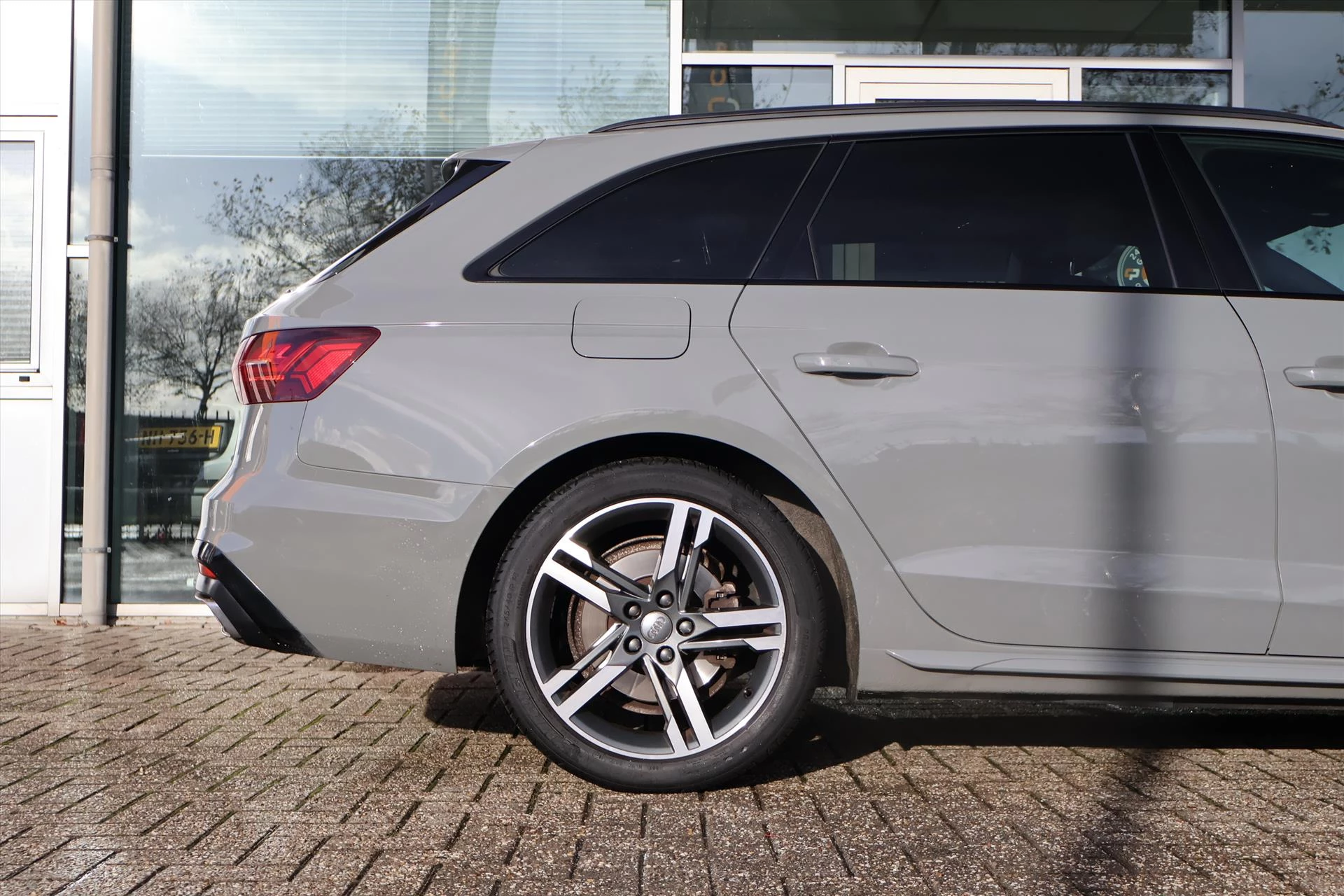 Hoofdafbeelding Audi A4