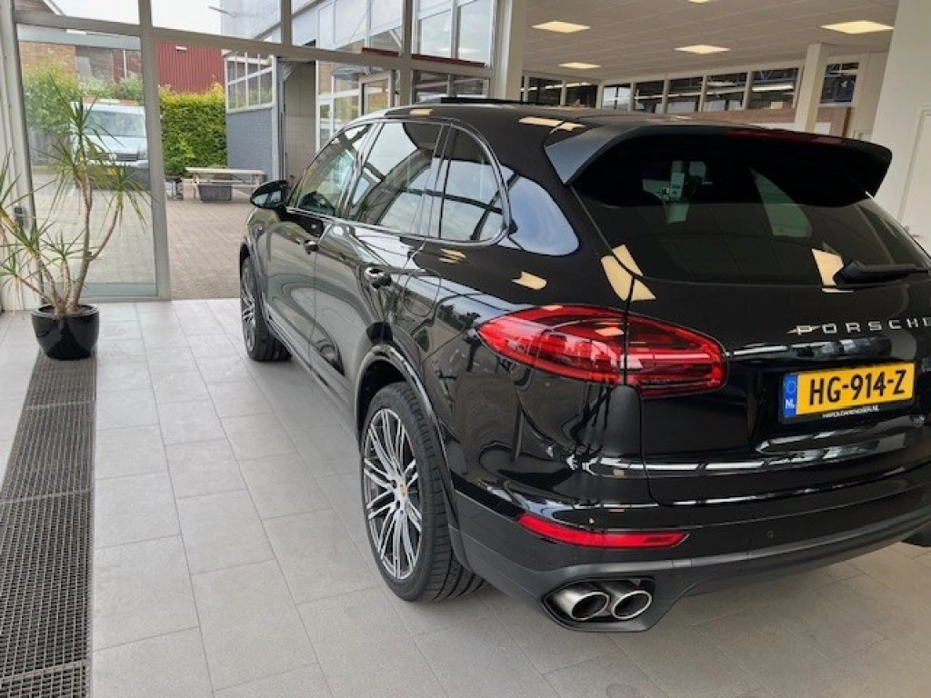 Hoofdafbeelding Porsche Cayenne