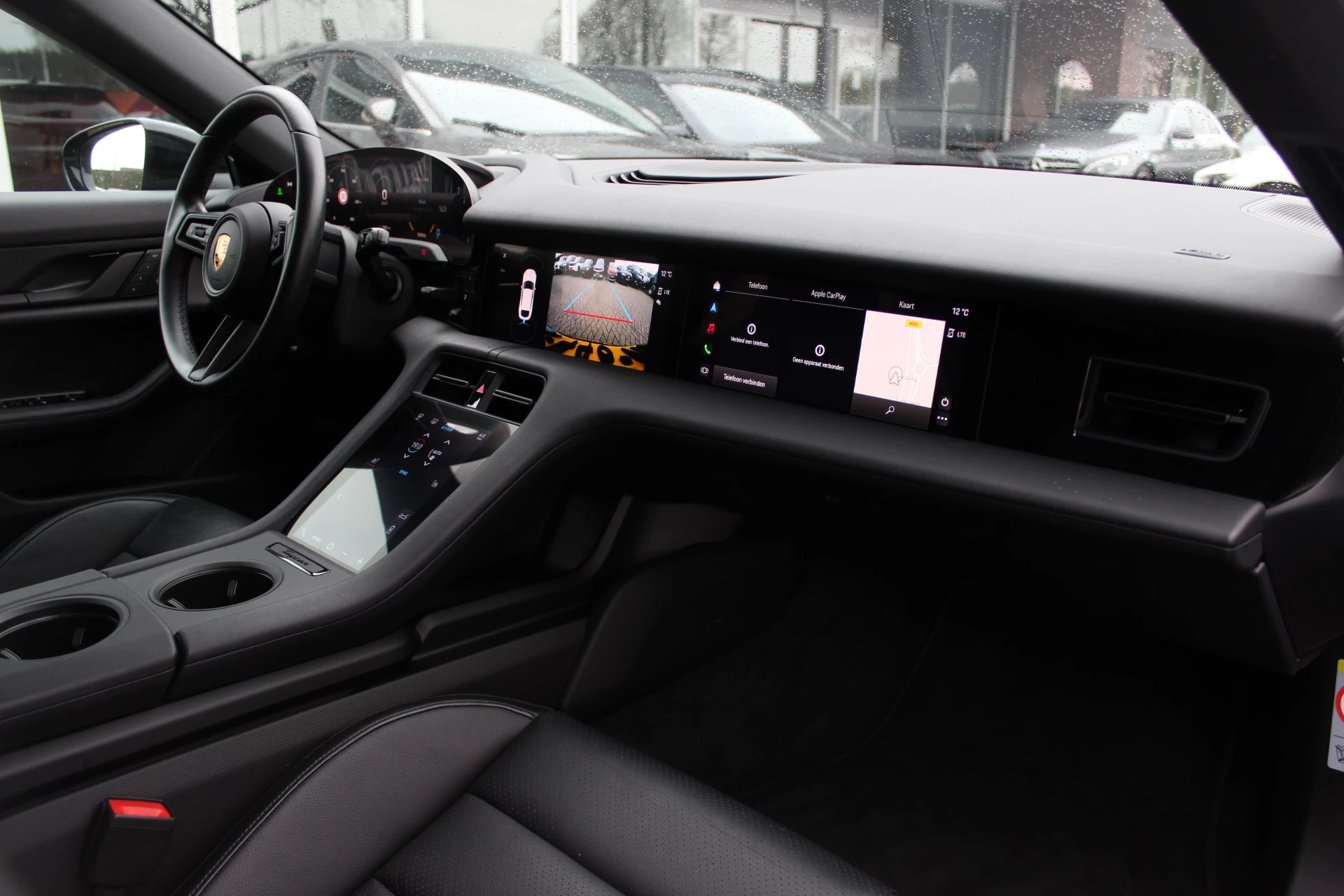 Hoofdafbeelding Porsche Taycan