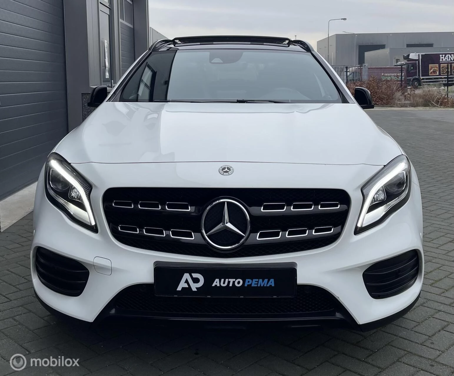 Hoofdafbeelding Mercedes-Benz GLA