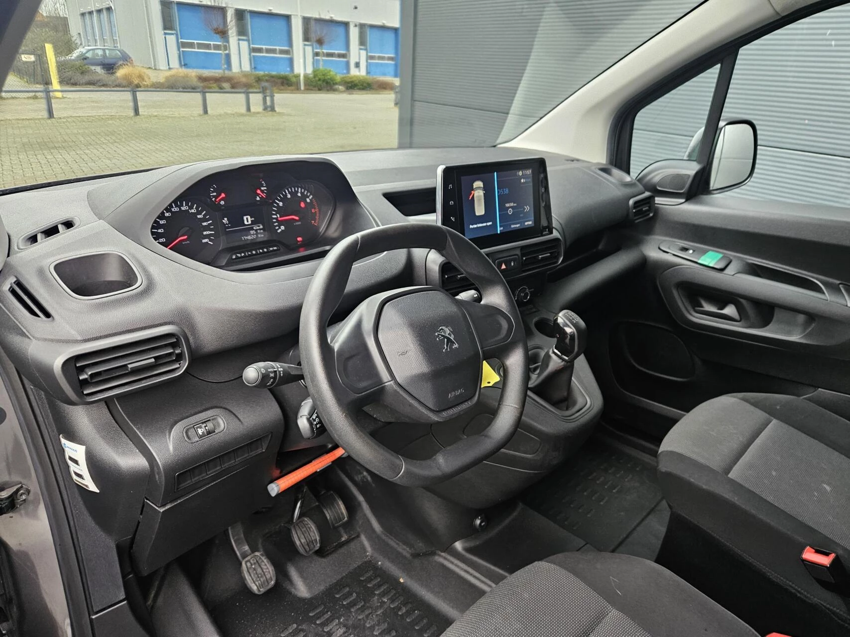 Hoofdafbeelding Peugeot Partner