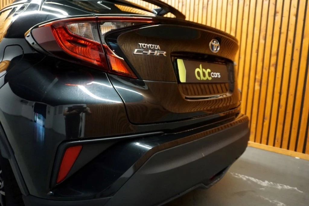 Hoofdafbeelding Toyota C-HR