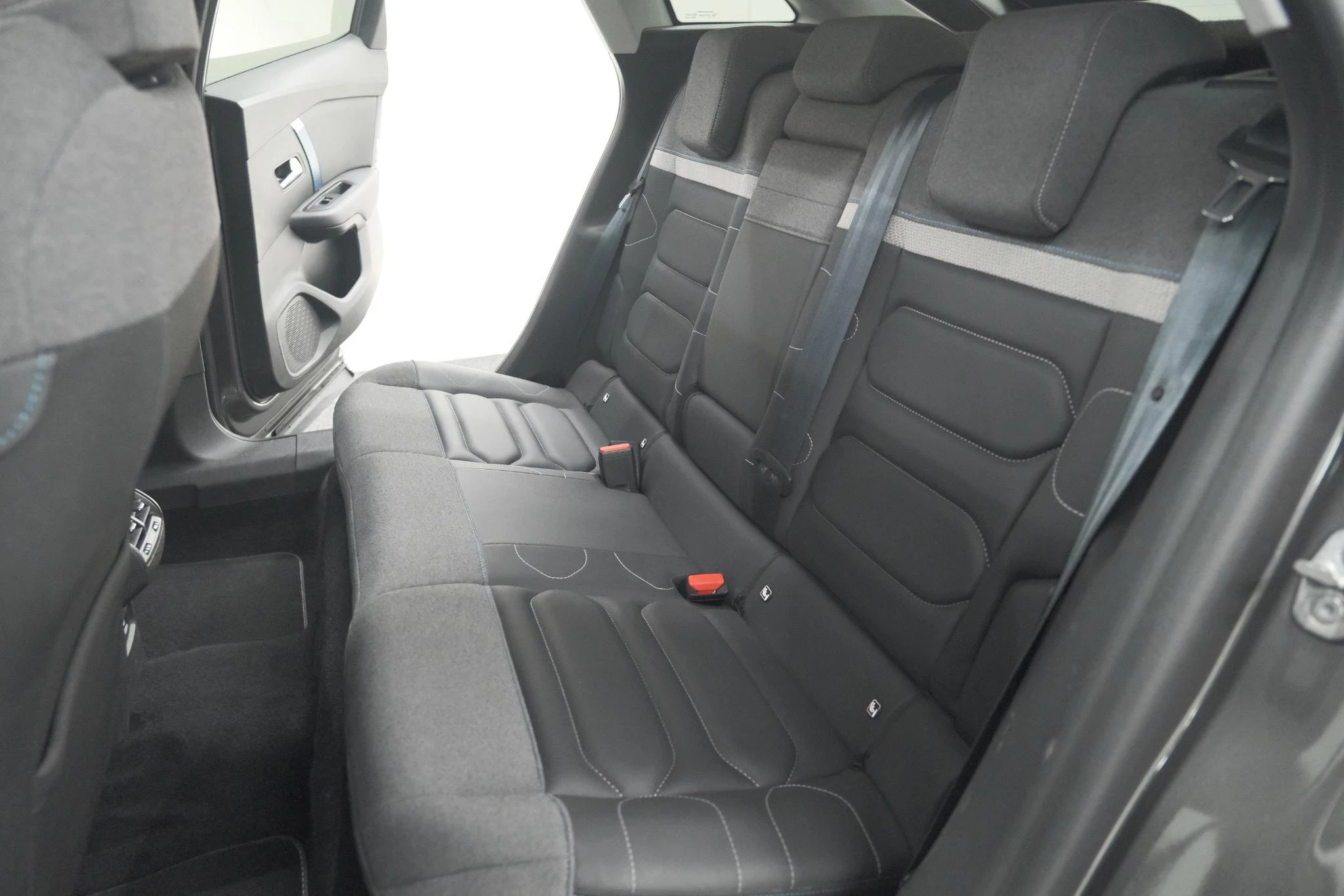 Hoofdafbeelding Citroën ë-C4