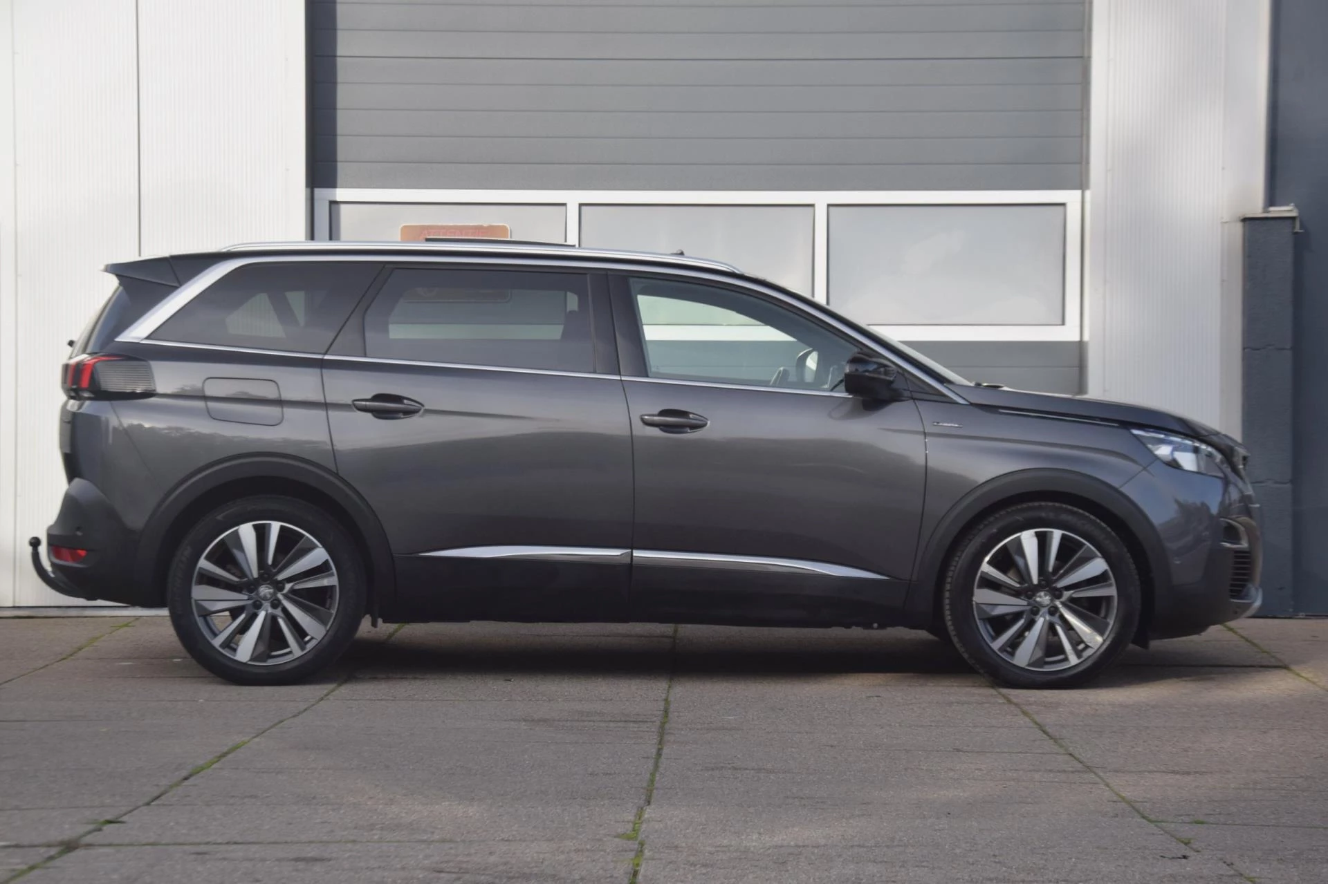 Hoofdafbeelding Peugeot 5008