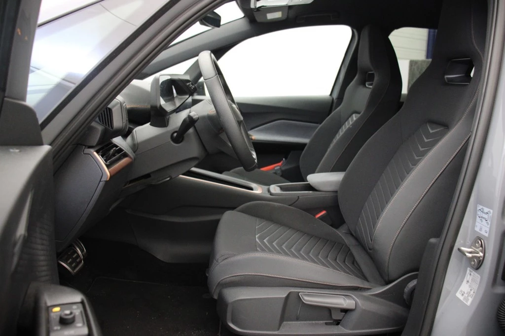 Hoofdafbeelding CUPRA Born