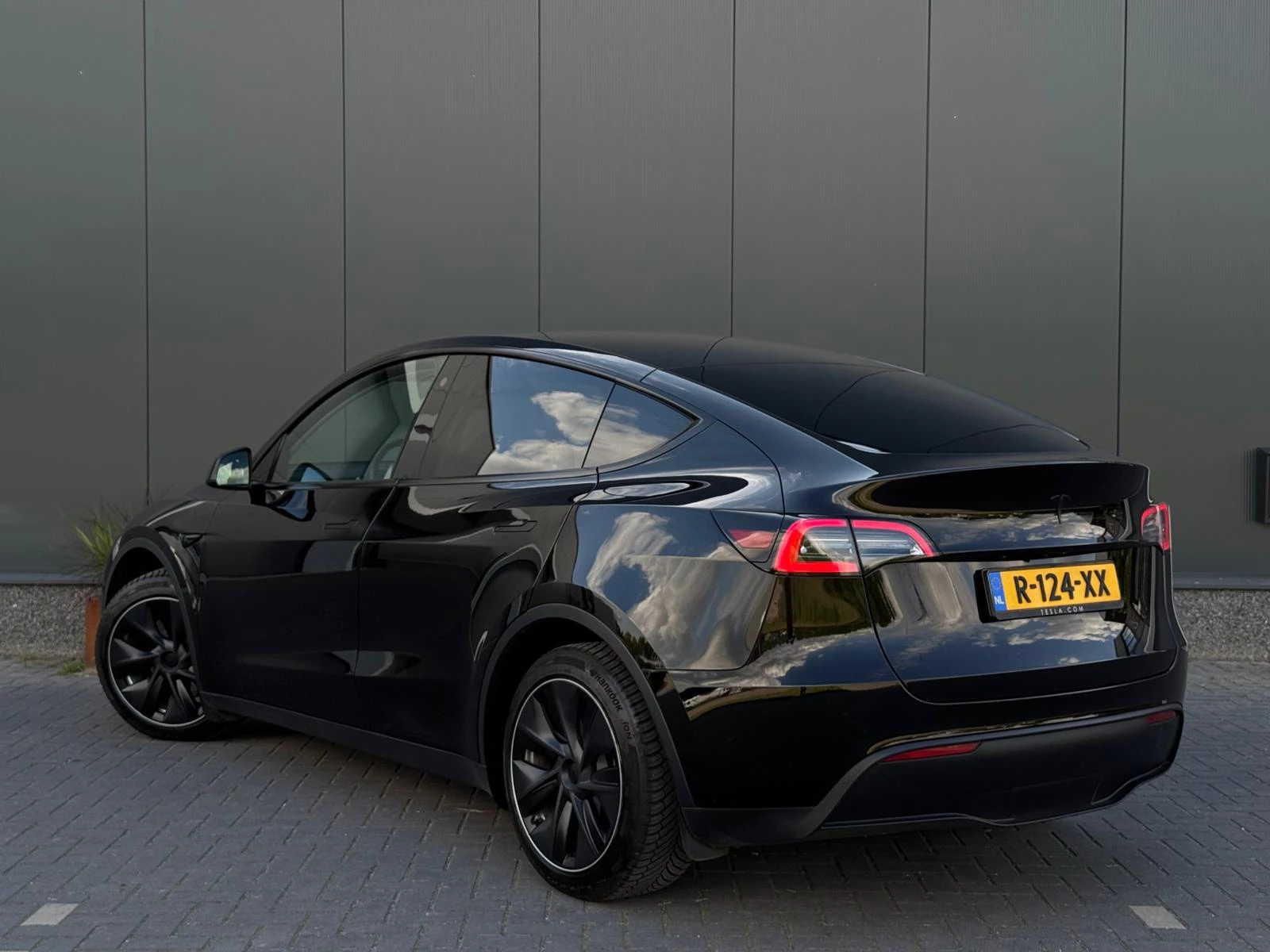 Hoofdafbeelding Tesla Model Y