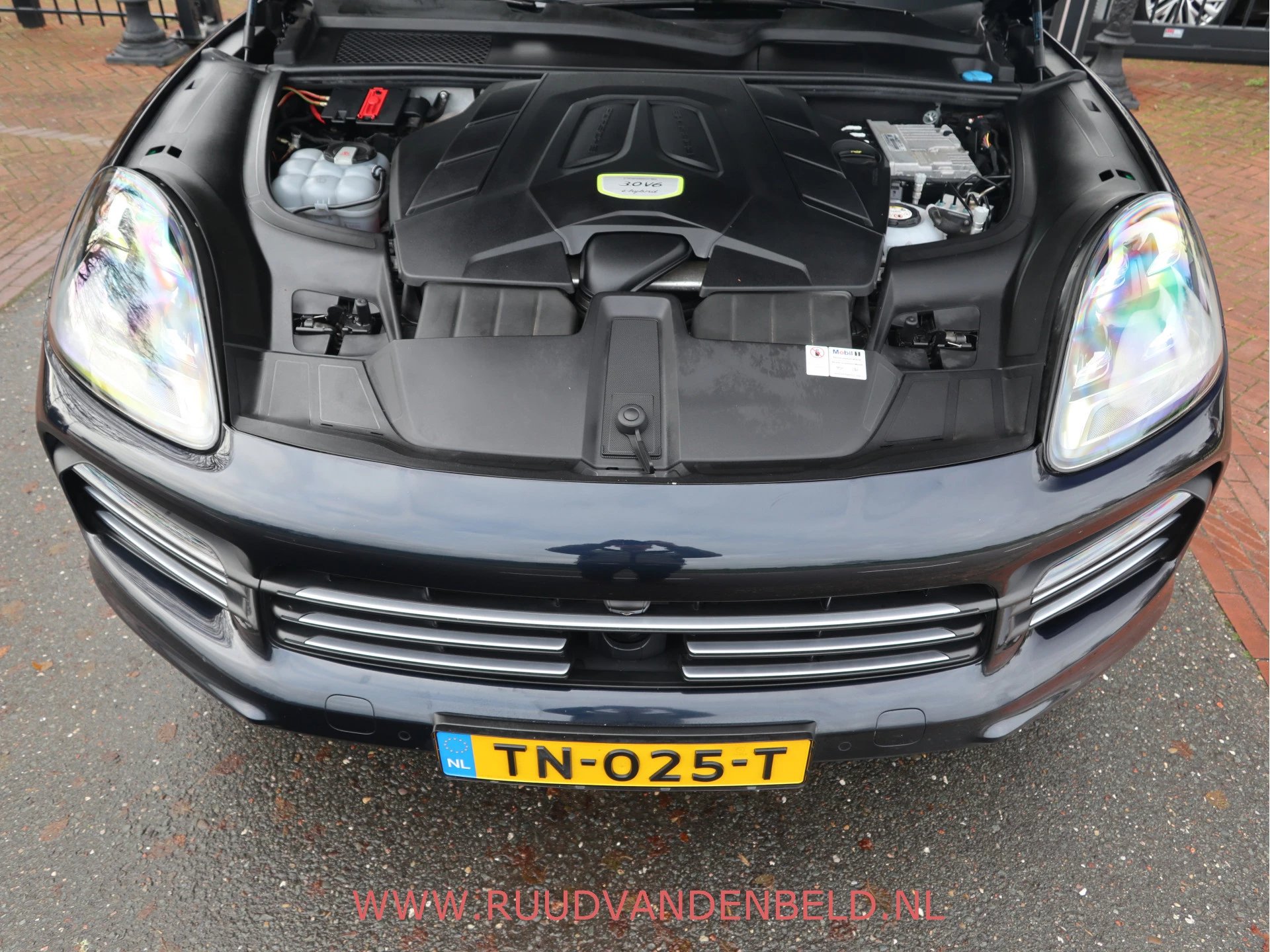 Hoofdafbeelding Porsche Cayenne