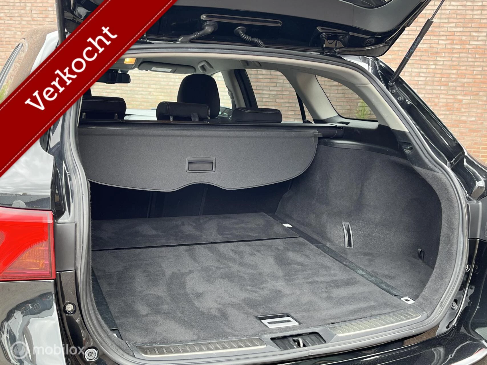 Hoofdafbeelding Toyota Avensis