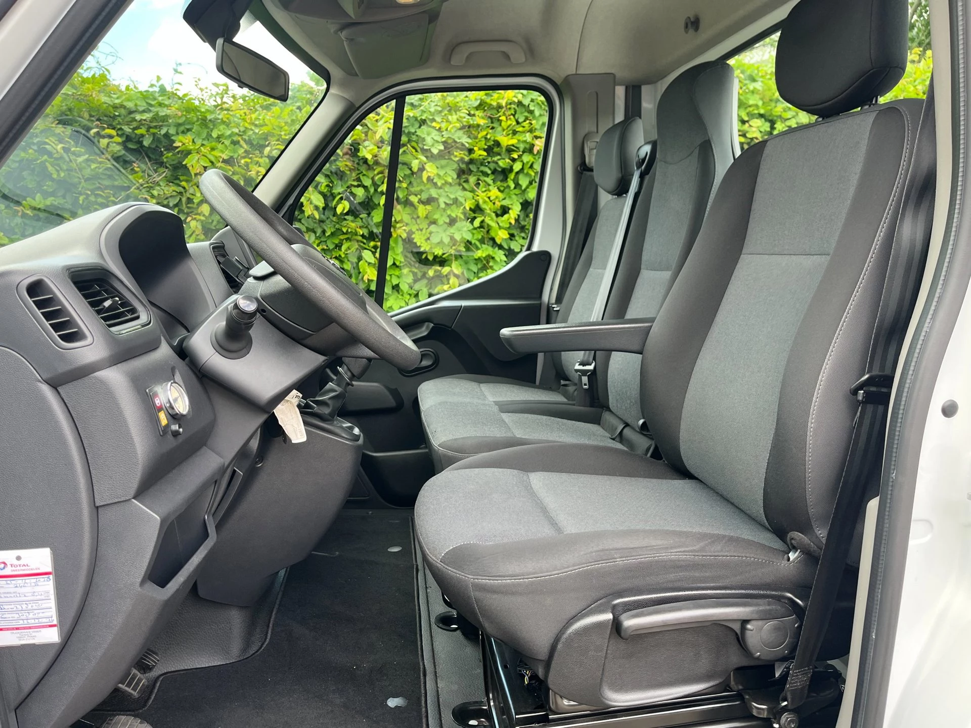 Hoofdafbeelding Nissan NV400