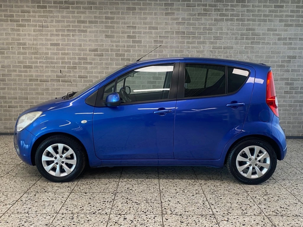 Hoofdafbeelding Opel Agila