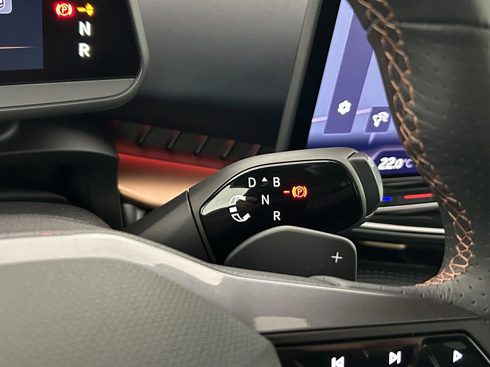 Hoofdafbeelding CUPRA Tavascan