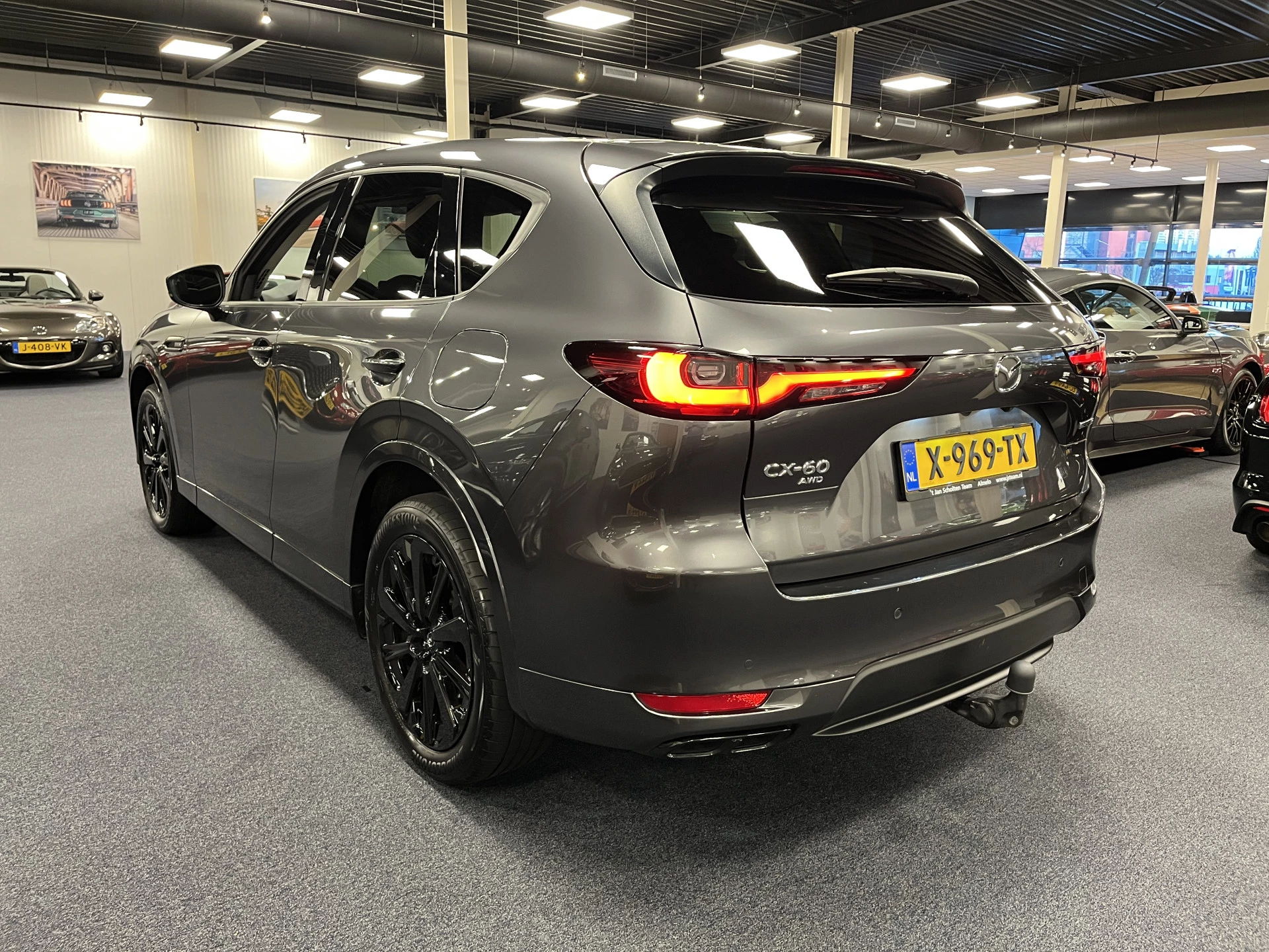 Hoofdafbeelding Mazda CX-60
