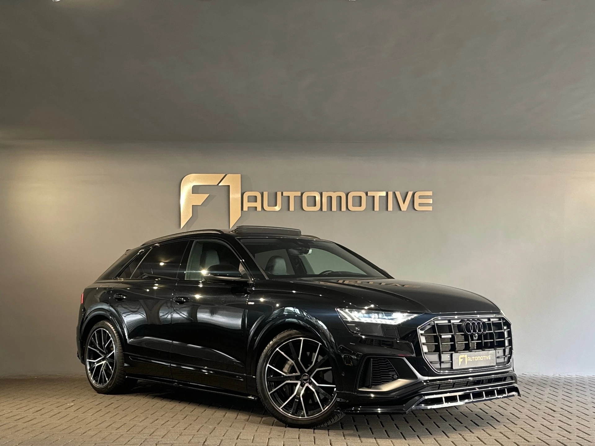 Hoofdafbeelding Audi Q8