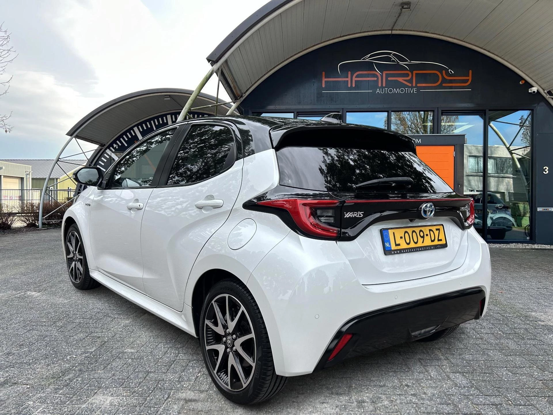 Hoofdafbeelding Toyota Yaris