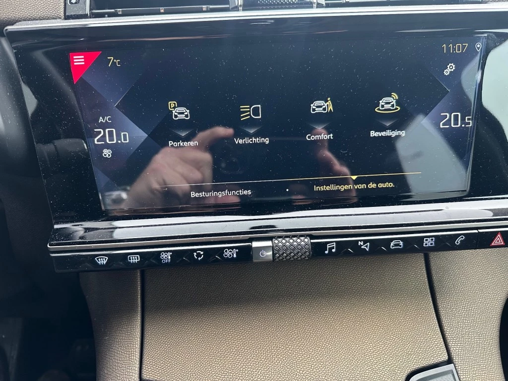 Hoofdafbeelding DS DS 7