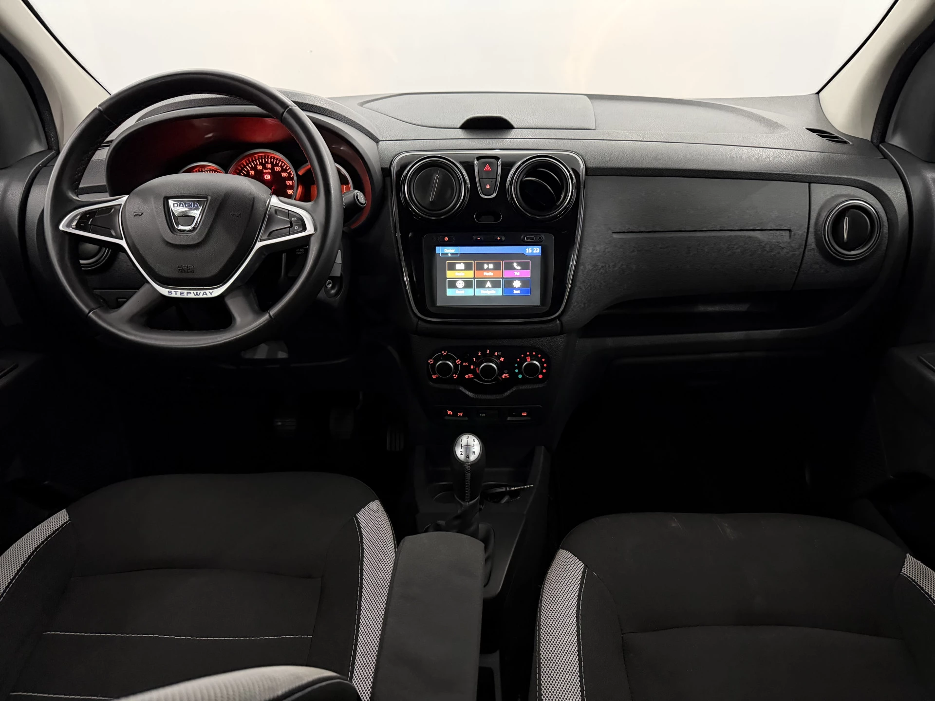 Hoofdafbeelding Dacia Lodgy