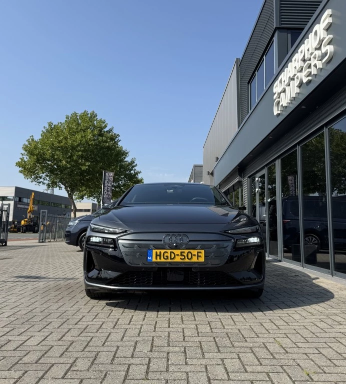 Hoofdafbeelding Audi S6 Avant e-tron