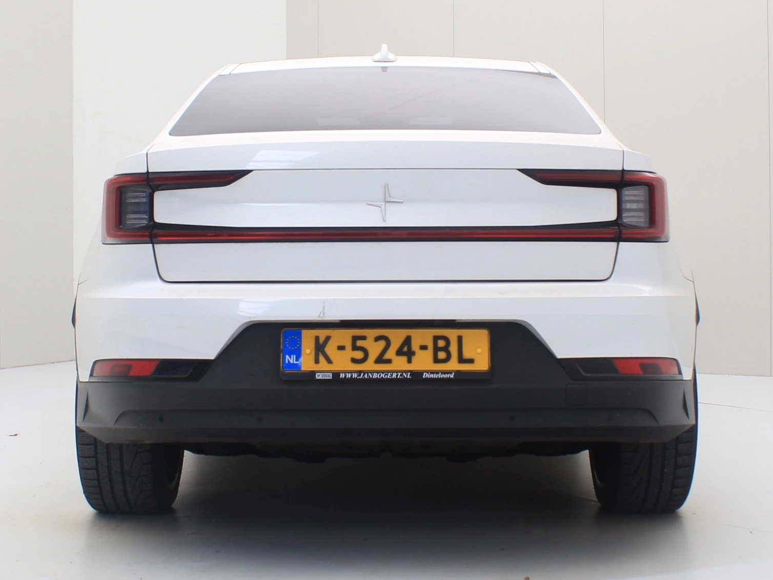 Hoofdafbeelding Polestar 2