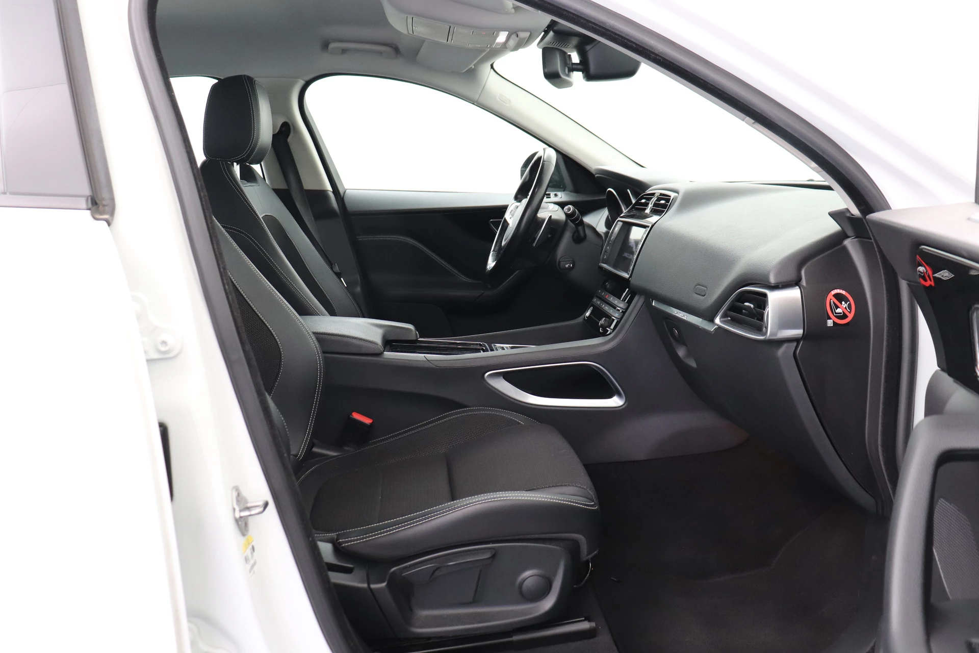 Hoofdafbeelding Jaguar F-PACE