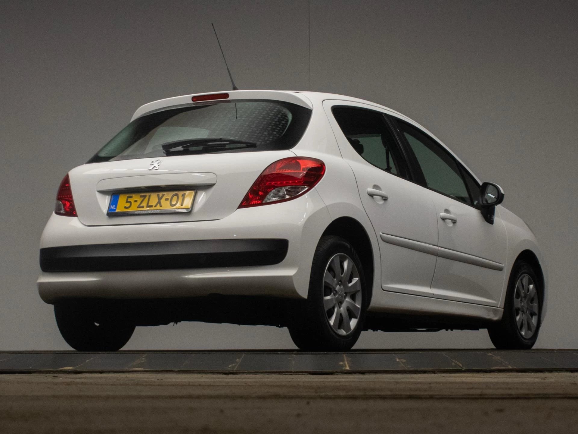 Hoofdafbeelding Peugeot 207