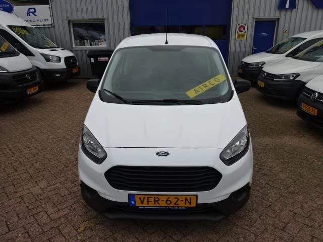 Hoofdafbeelding Ford Transit Courier