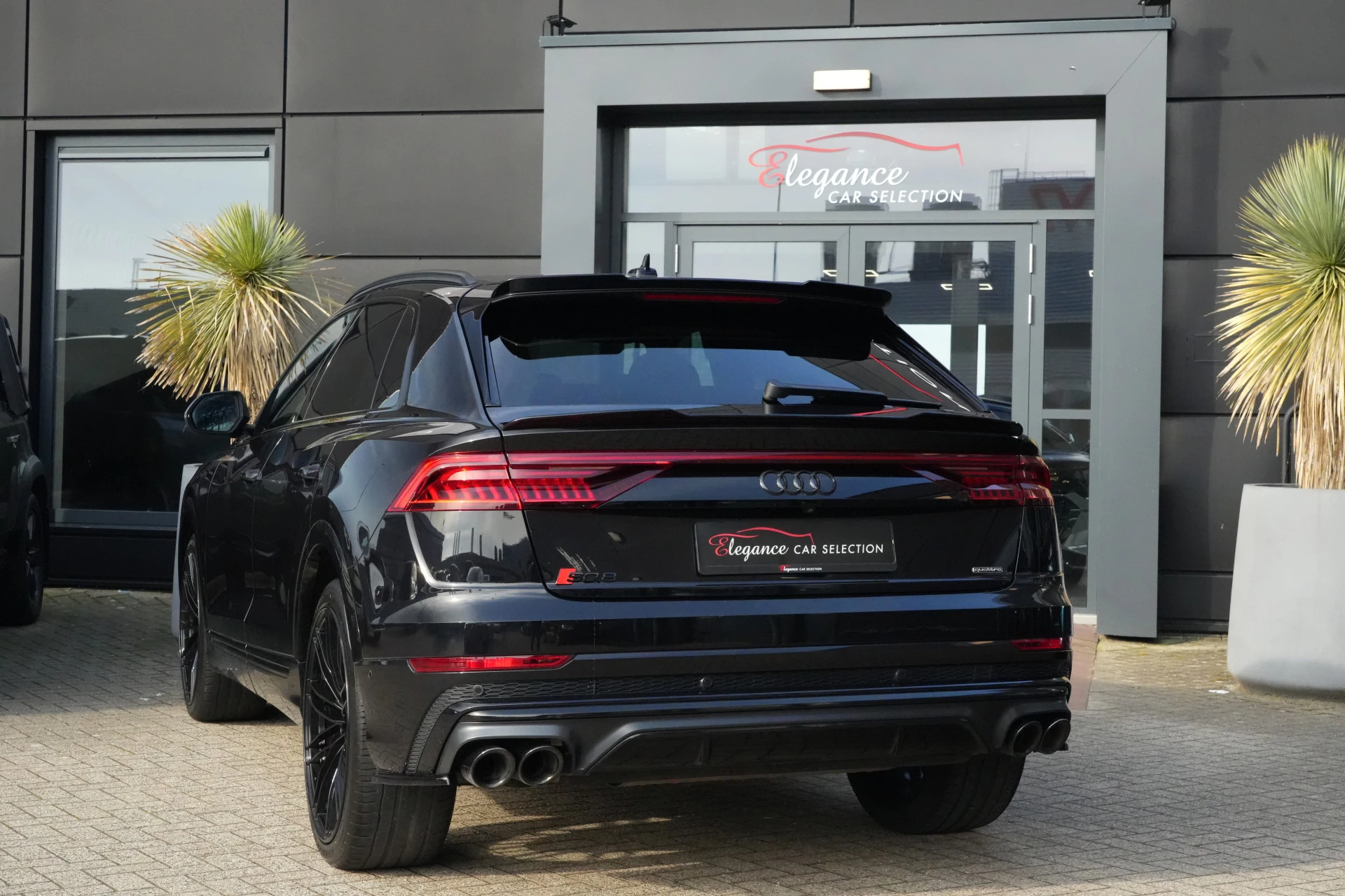 Hoofdafbeelding Audi Q8