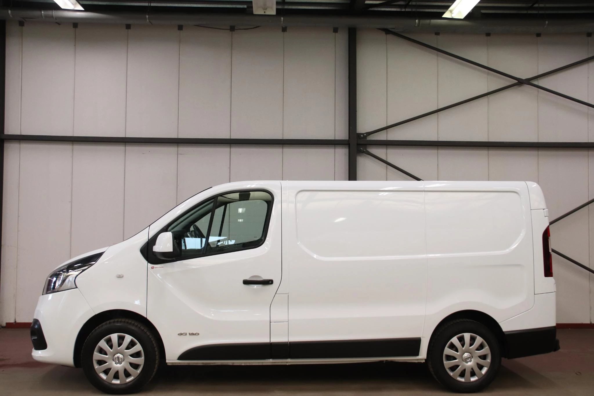 Hoofdafbeelding Nissan NV300