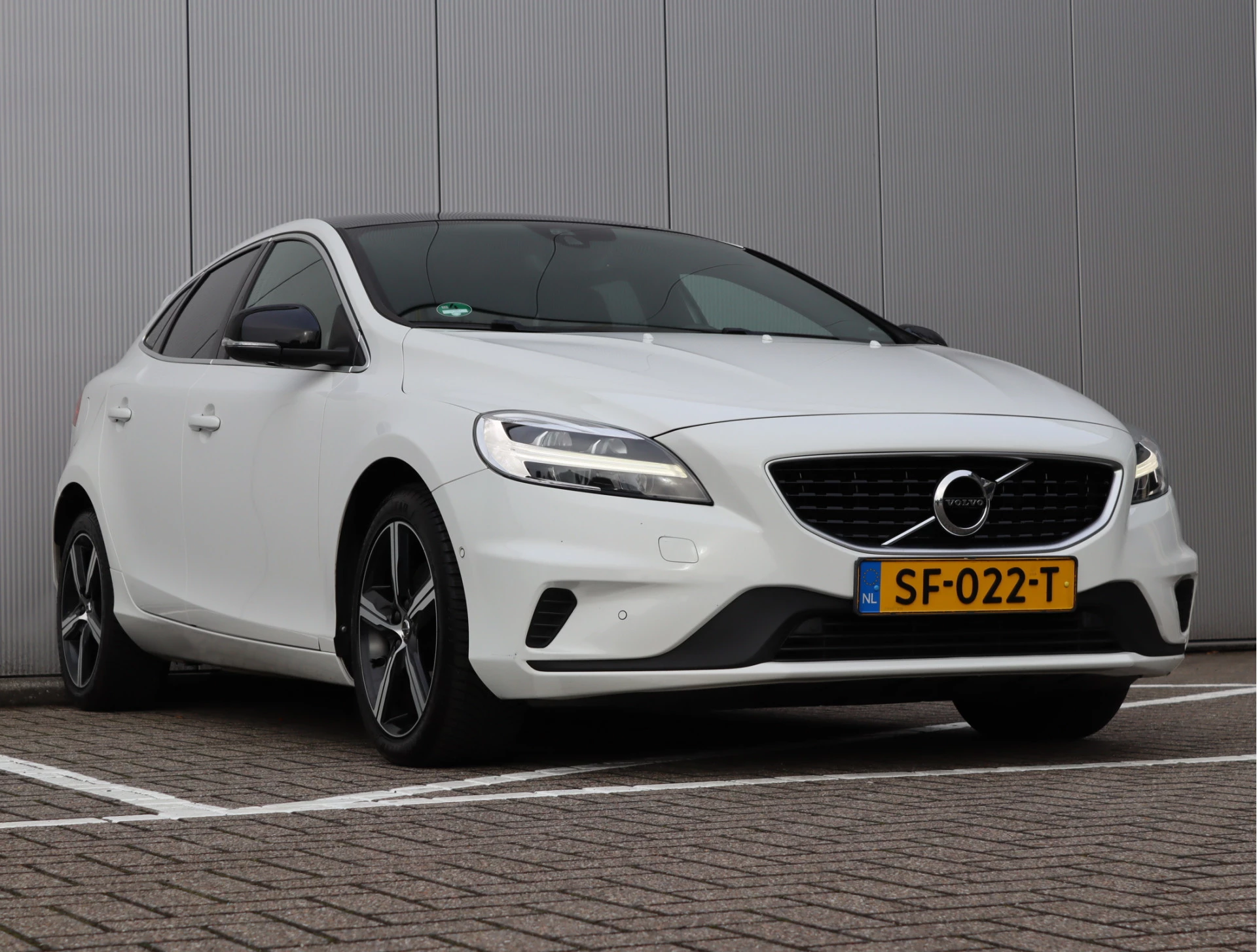 Hoofdafbeelding Volvo V40