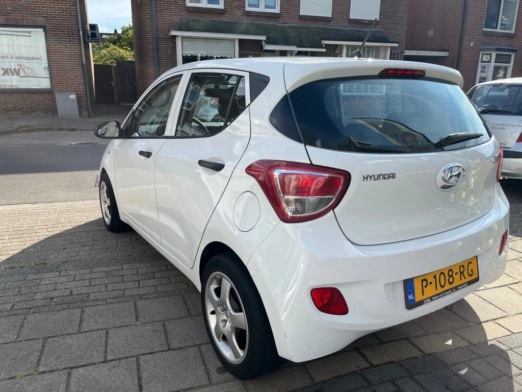 Hoofdafbeelding Hyundai i10