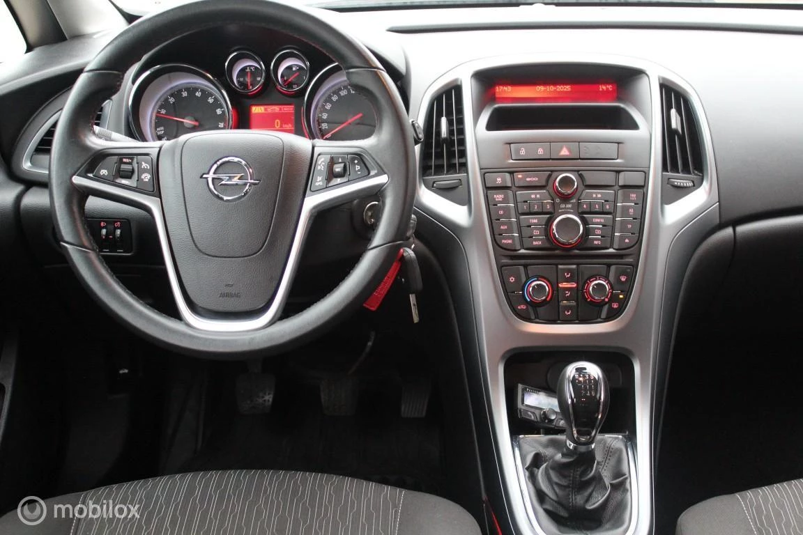 Hoofdafbeelding Opel Astra