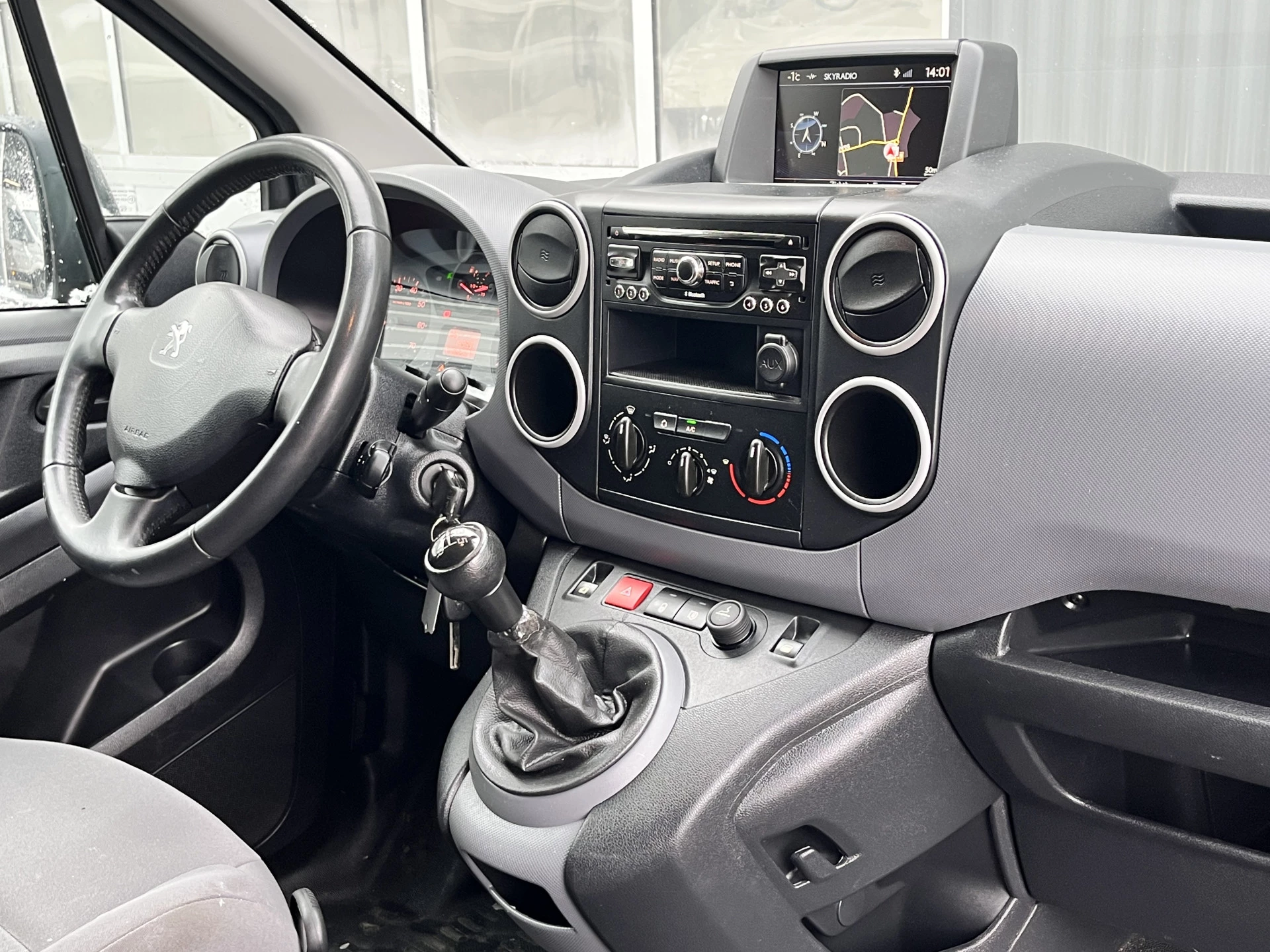 Hoofdafbeelding Peugeot Partner