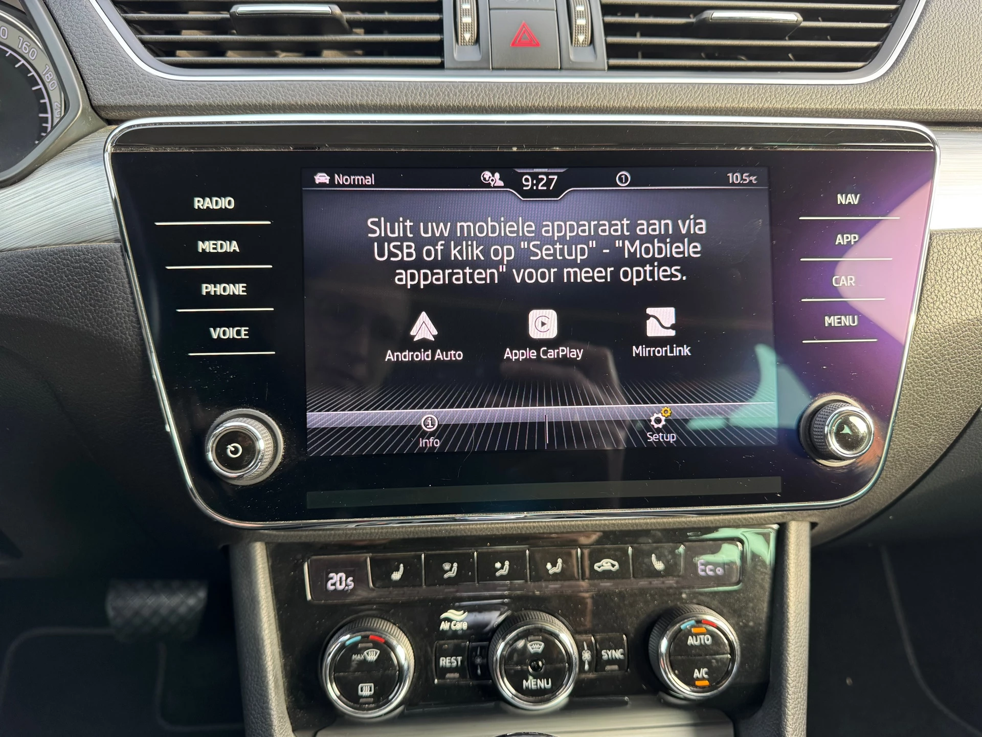 Hoofdafbeelding Škoda Superb