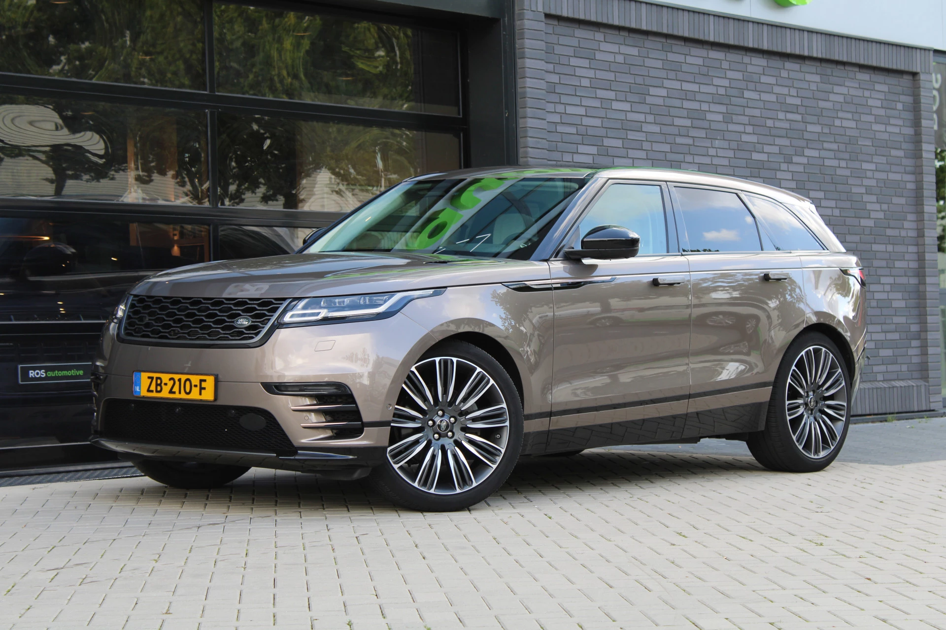 Hoofdafbeelding Land Rover Range Rover Velar